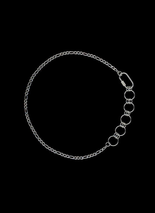 The Harlow - Chainmail Detail Carabiner Chain