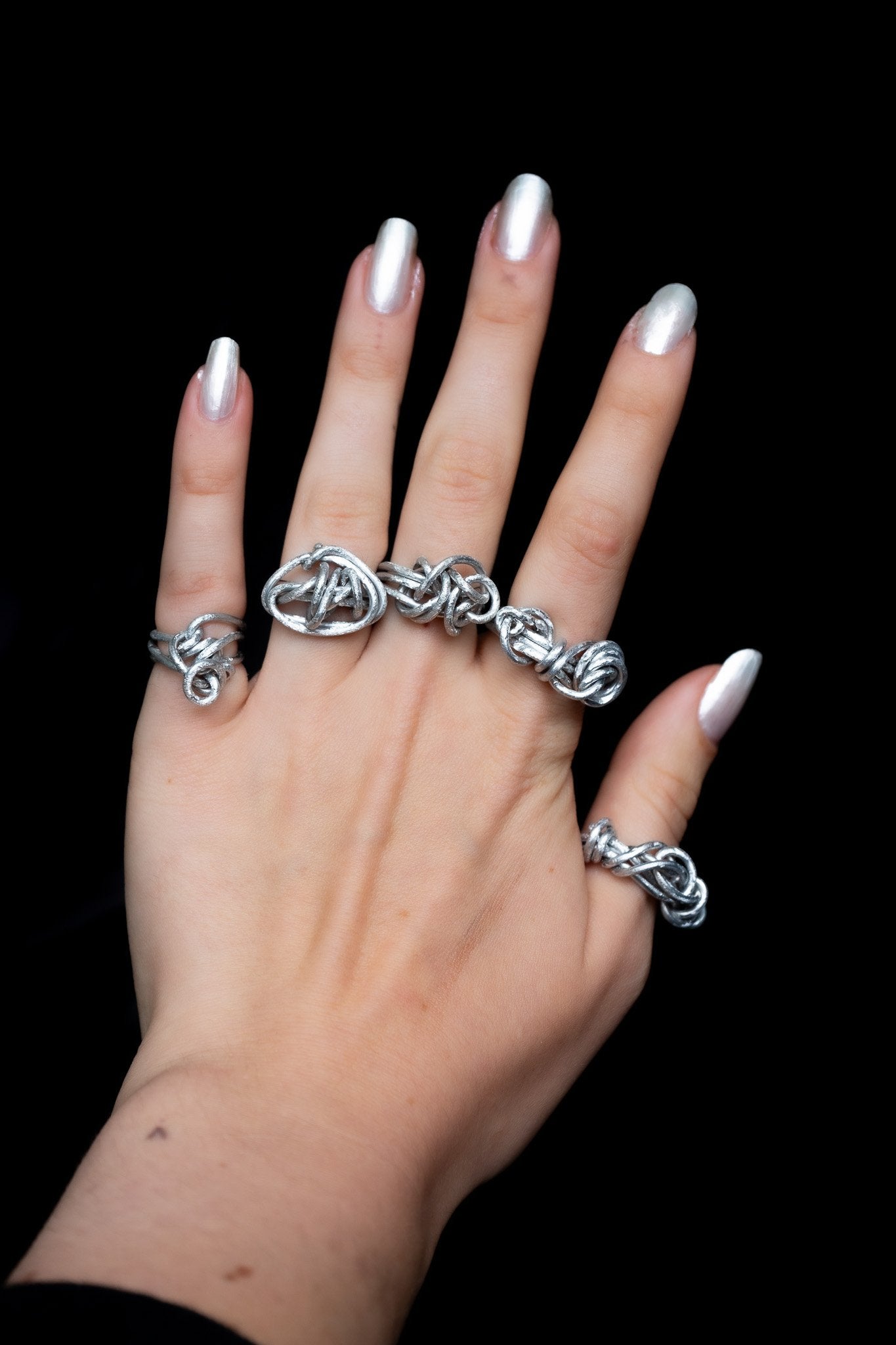 mystery continuous thread ring