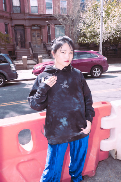 Embroidered Logo Monochrome Tie-Dye Hoodie