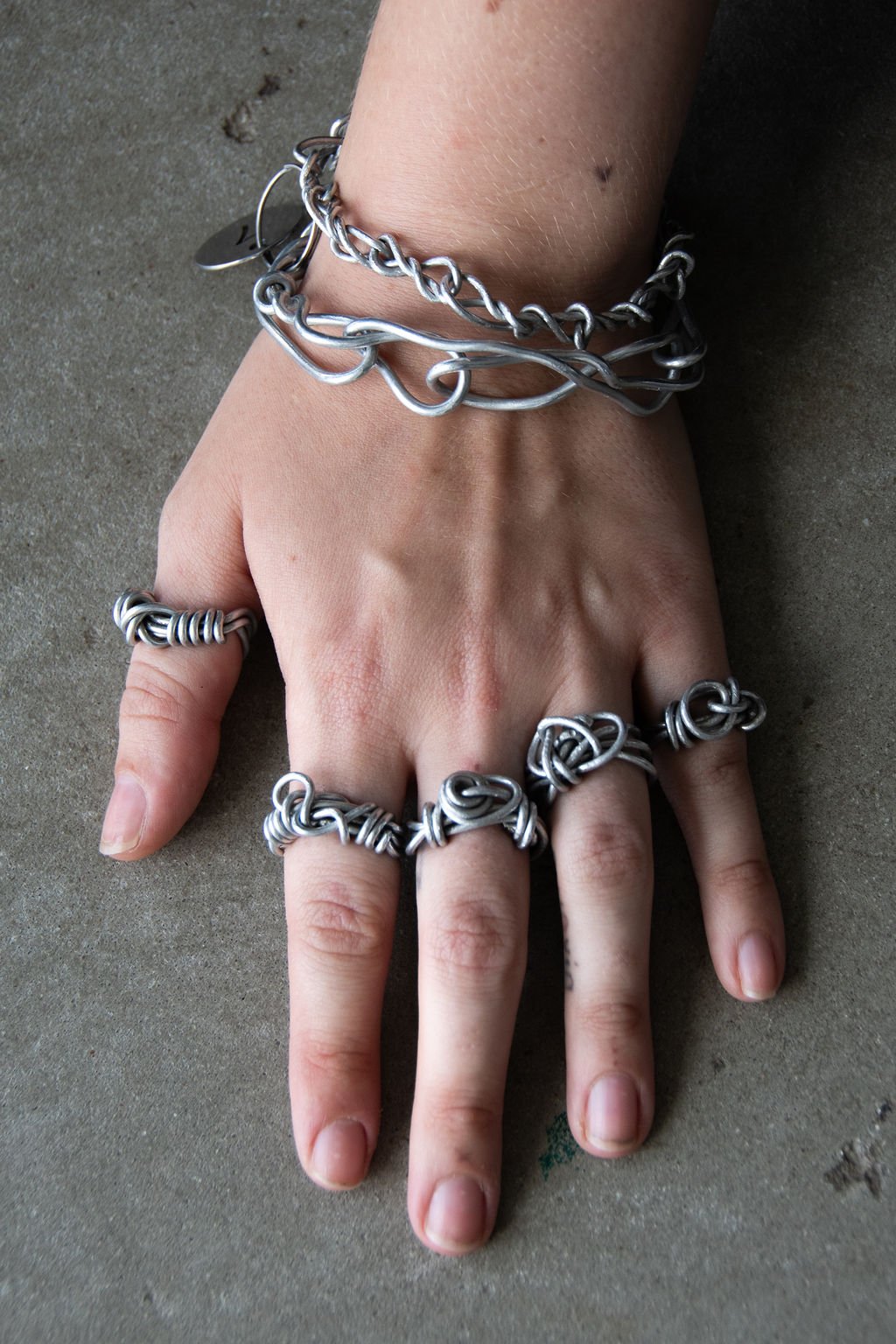 mystery continuous thread ring