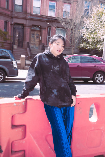 Embroidered Logo Monochrome Tie-Dye Hoodie